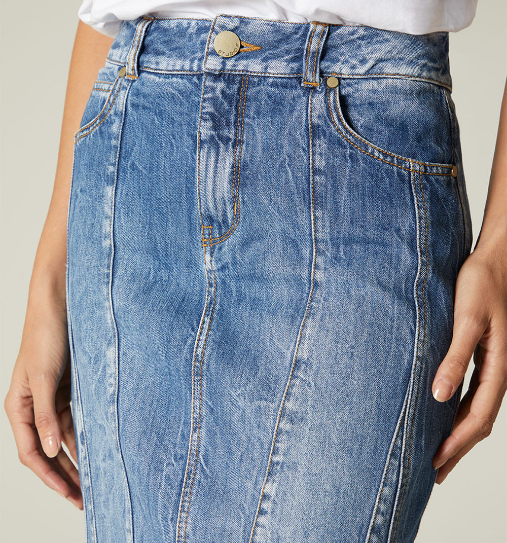 Falda larga cortes verticales en nesgas