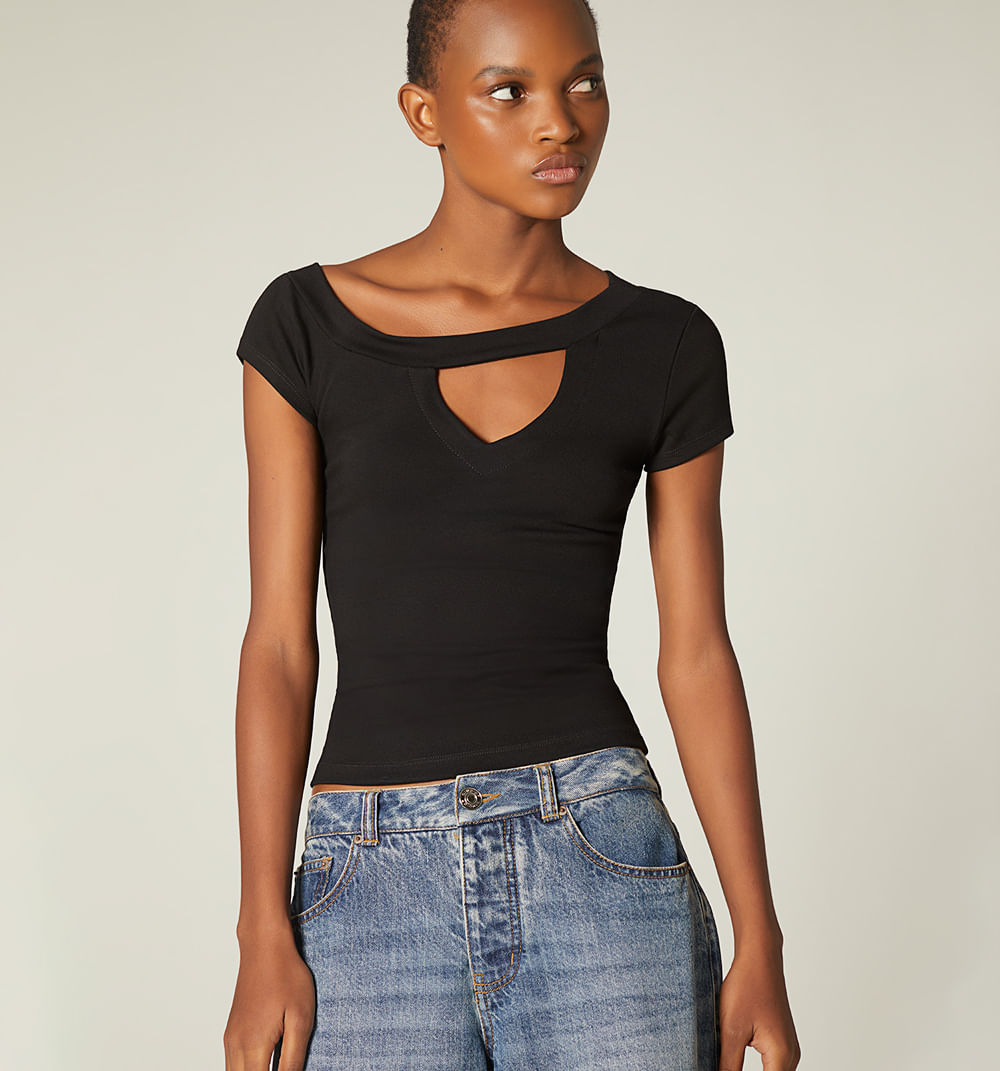 Blusa manga corta escote asimetrico