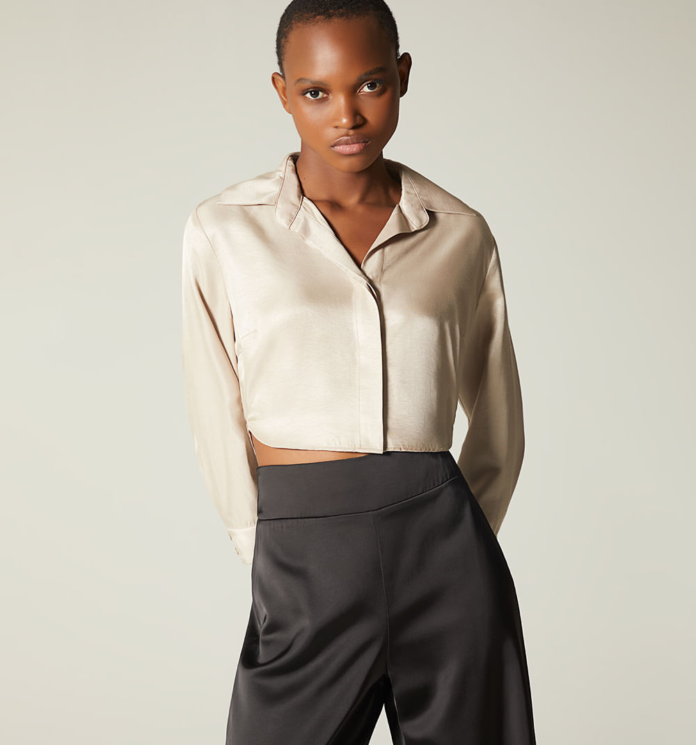 Blusa crop ajustada manga 3/4