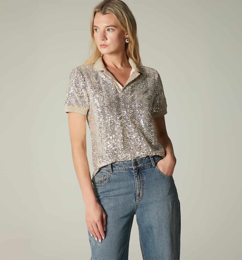 Blusa tipo camiseta manga corta con cier