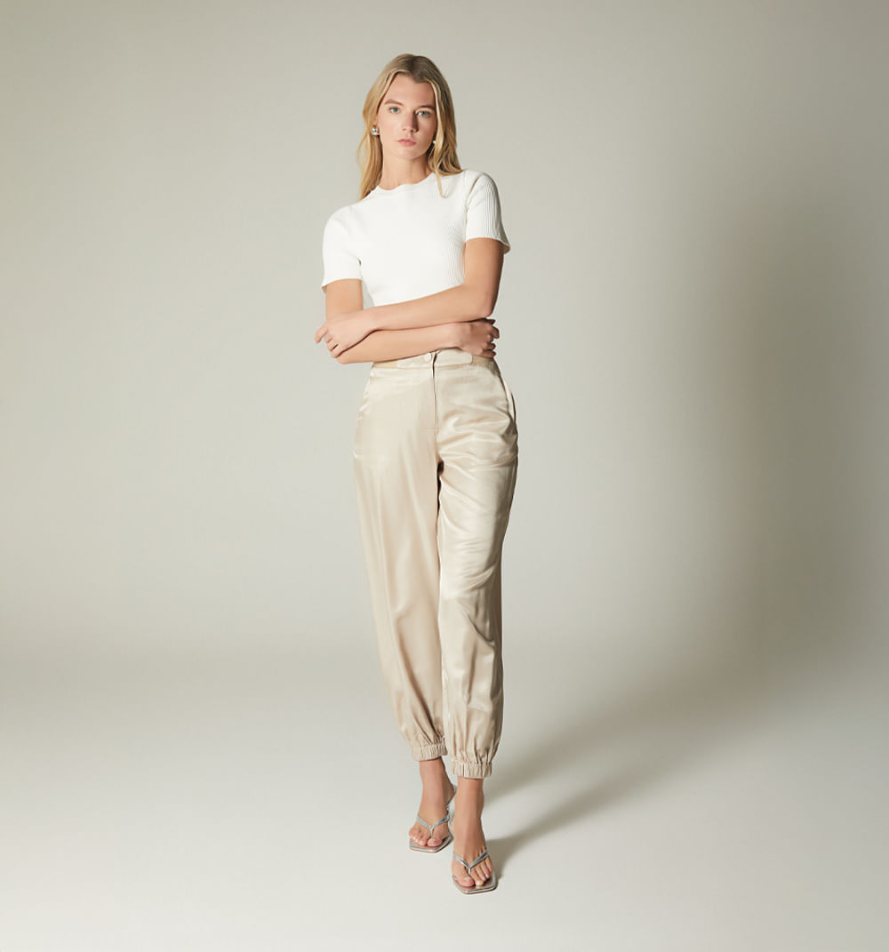 Pantalon  tiro alto con puño en bota