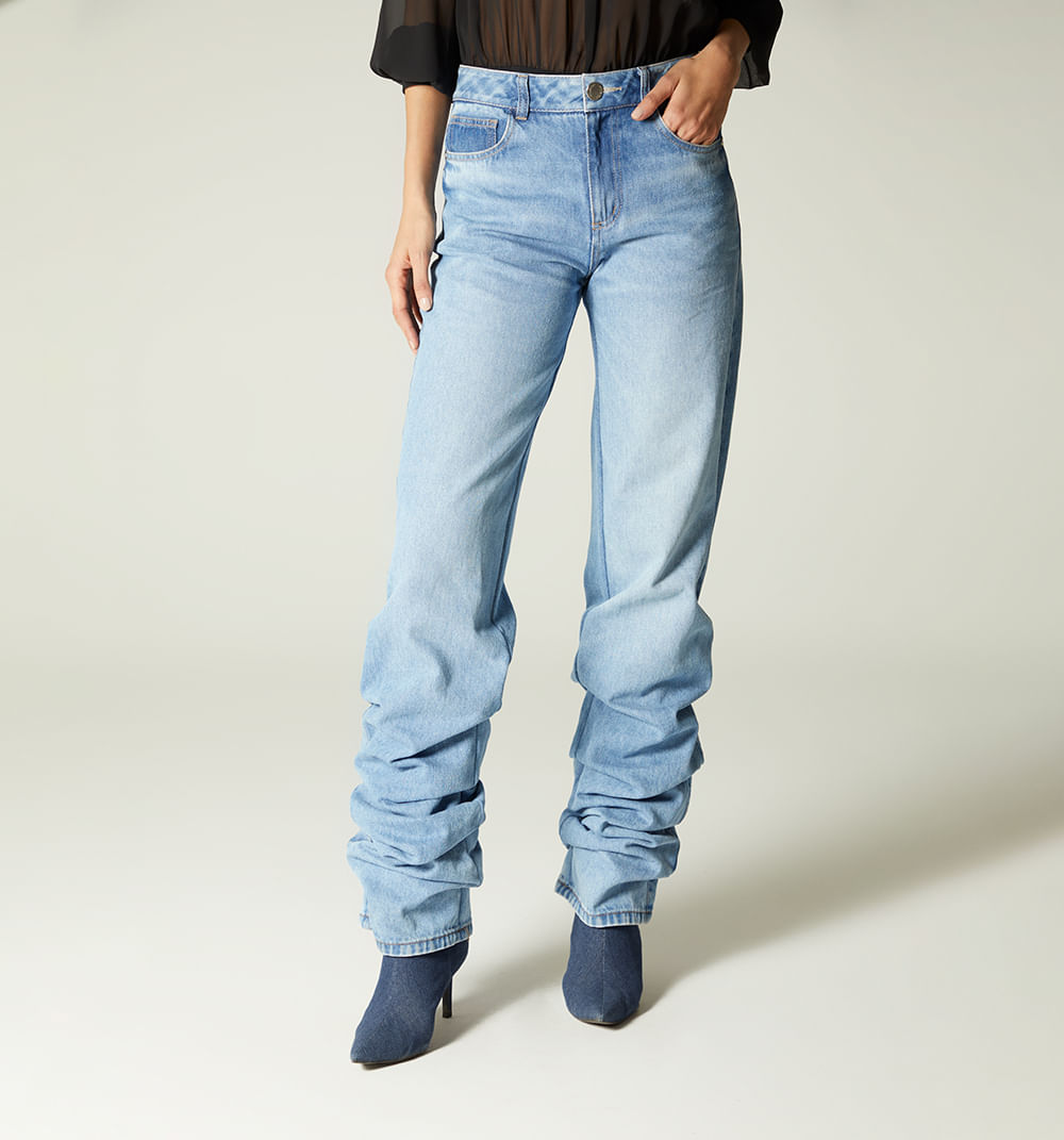 Jeans bota recta, tiro alto, bota arruga