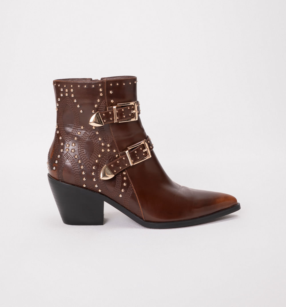 Botin westers con taches