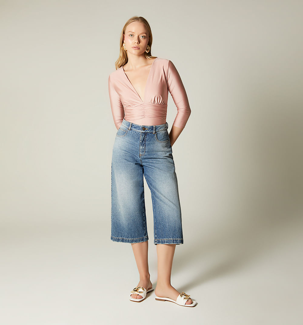 Body manga 3/4 con escote en espalda