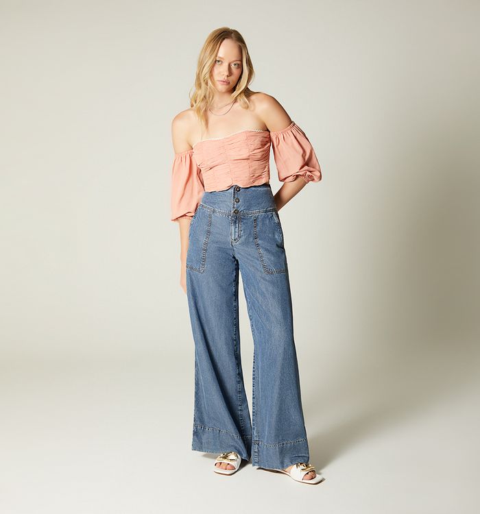 Blusa hombros descubiertos con amarre