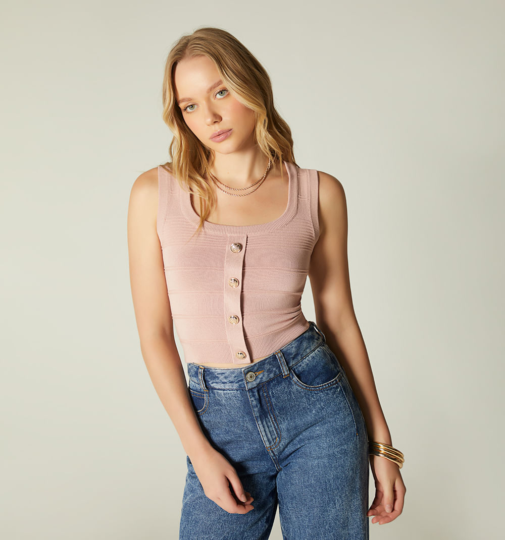 Blusa sisa con botones decorativos