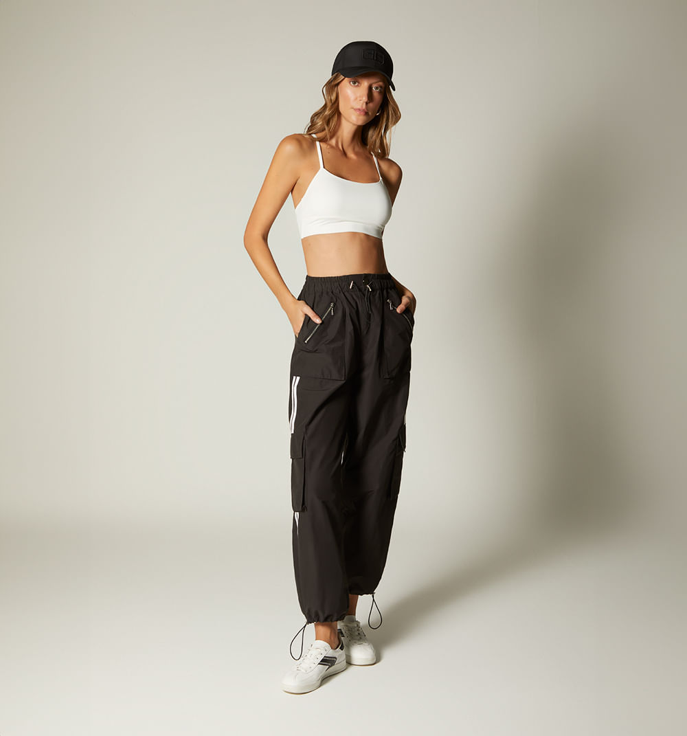 Pantalon tiro alto cinta laterales