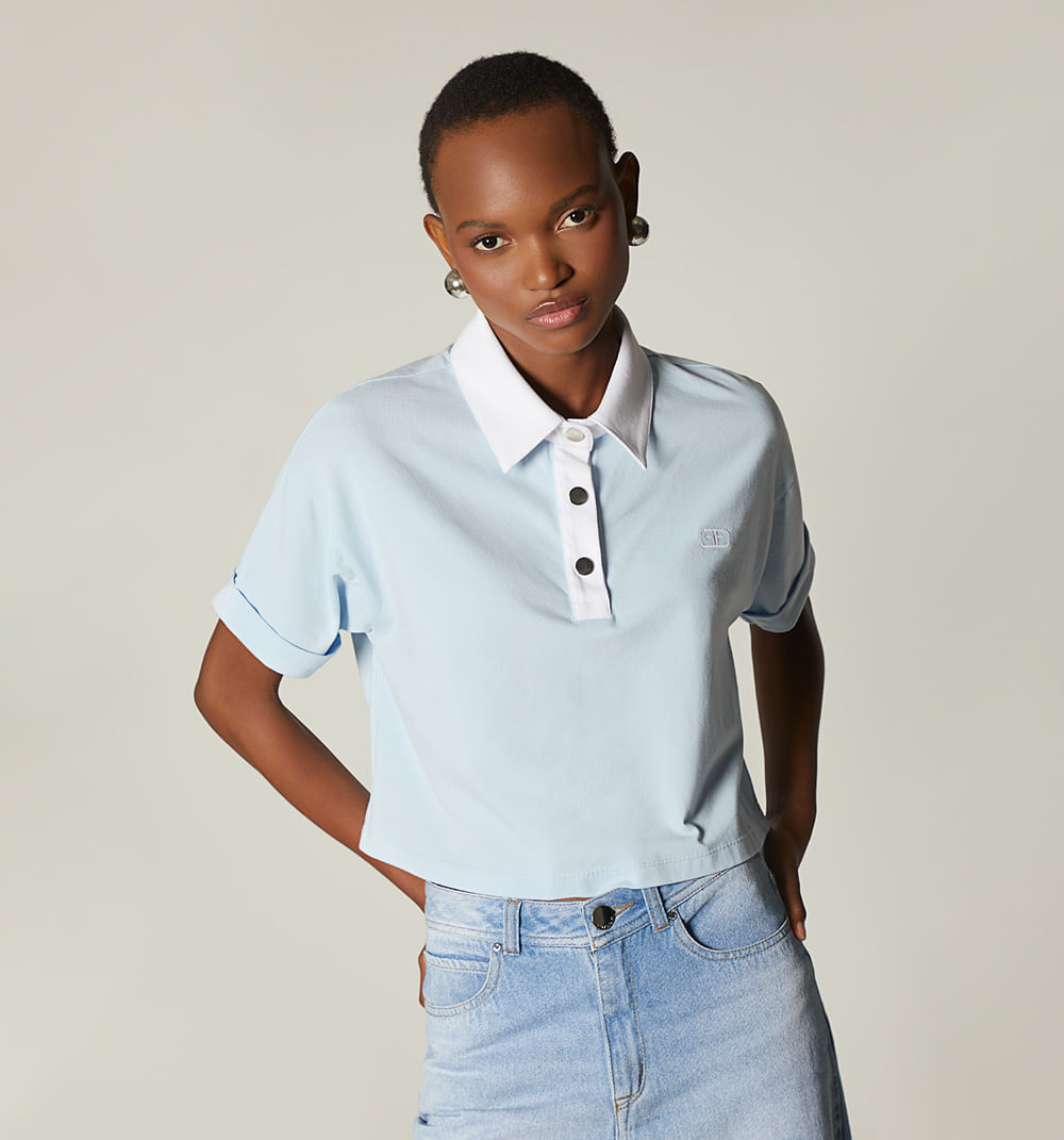 Camiseta boxy tipo polo combinada