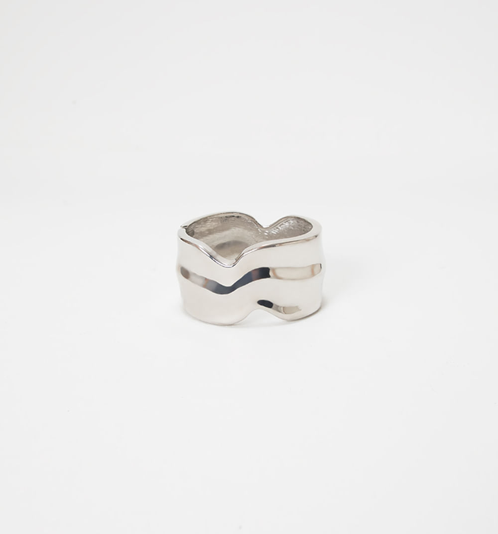 Brazalete con relieve