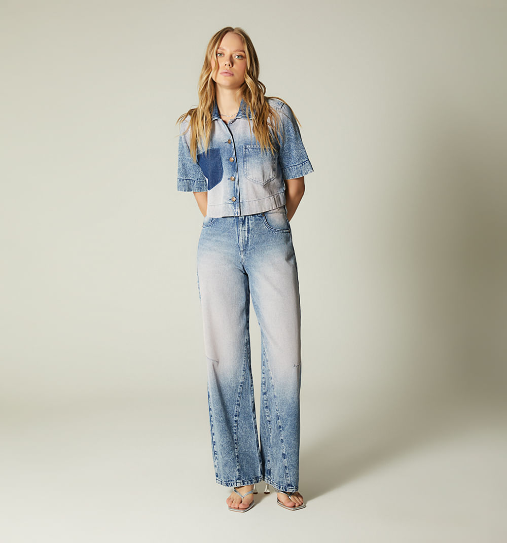 Jean wide leg, tiro alto, conco bolsillo