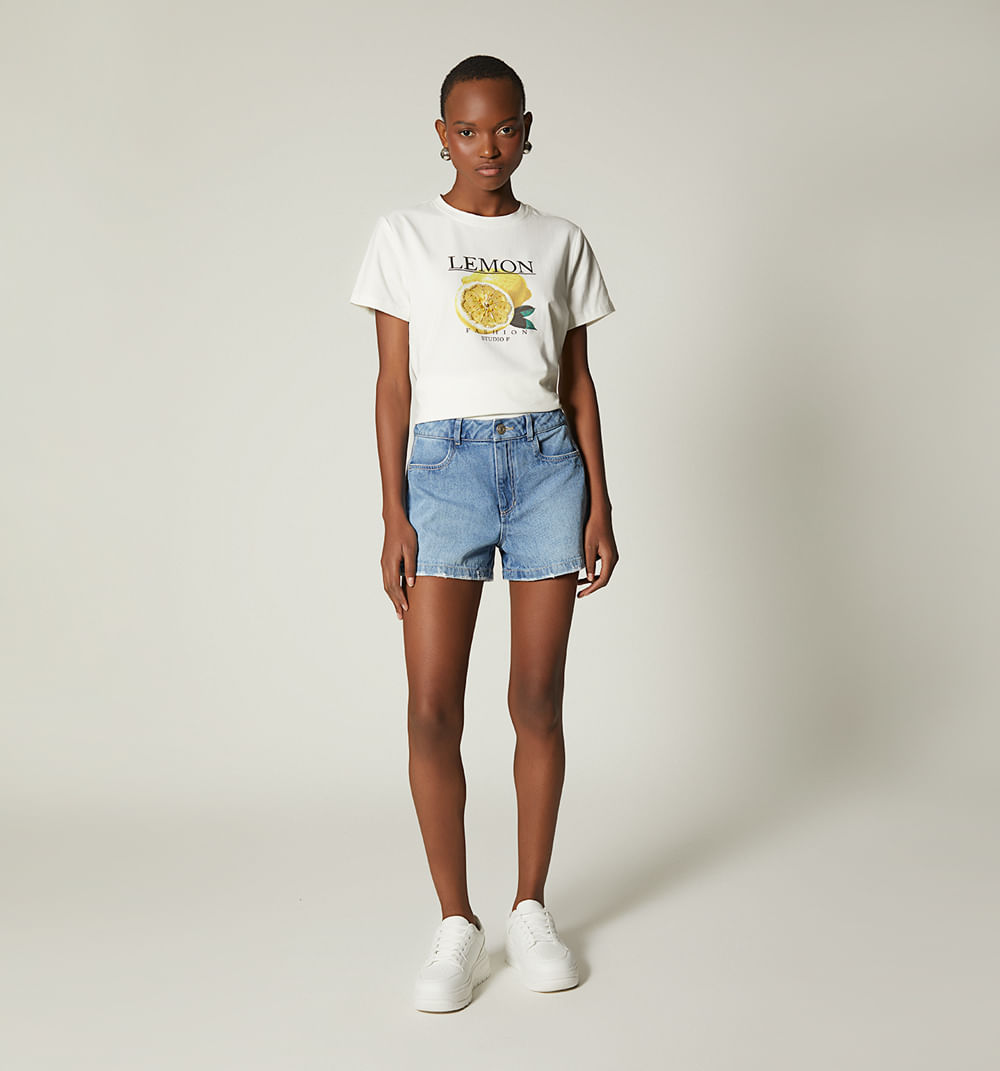 Short tiro alto lineas en costados