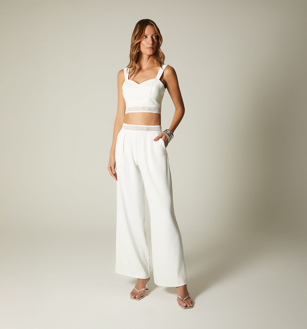 Pantalon bota ancha con elastico en cint