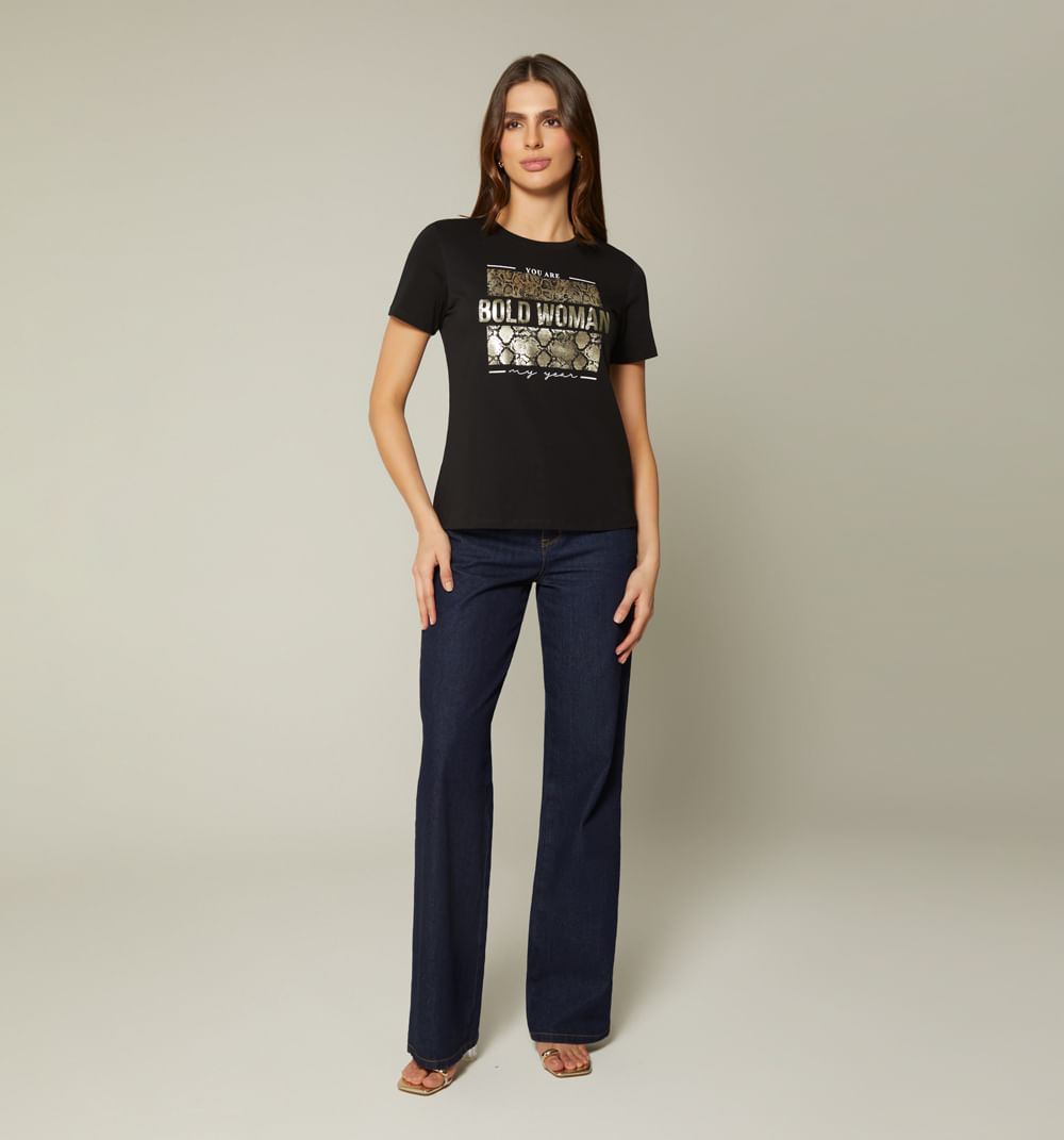 Camiseta manga corta estampado repujado