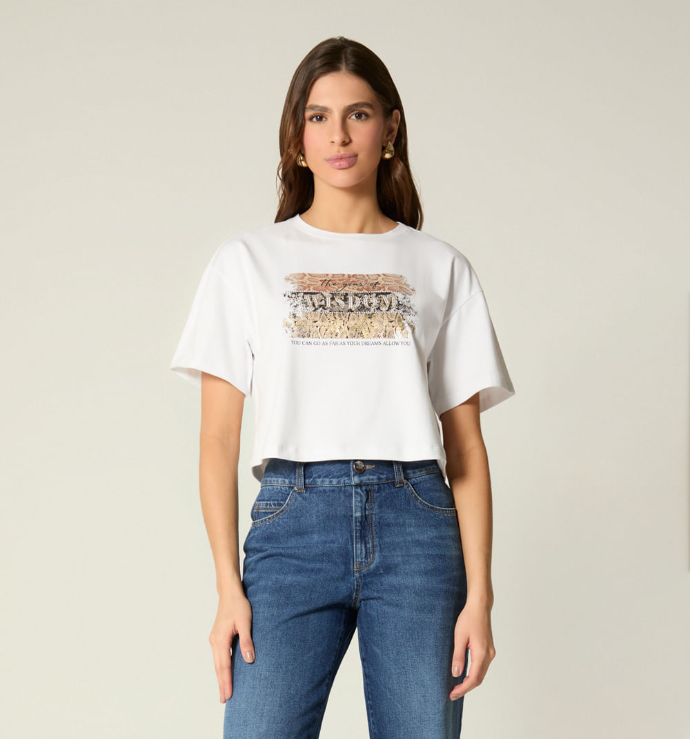 Camiseta manga corta estampado repujado