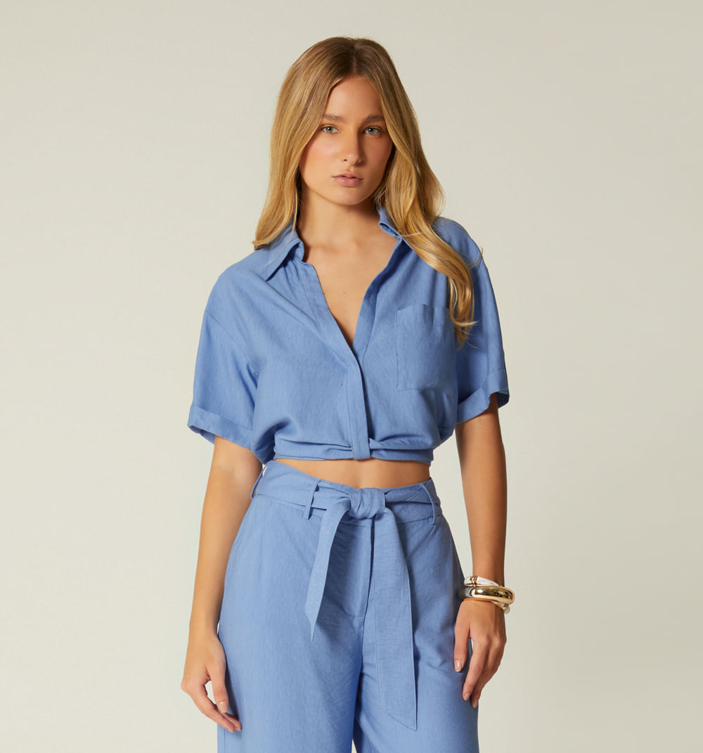 Blusa manga corta con entorche