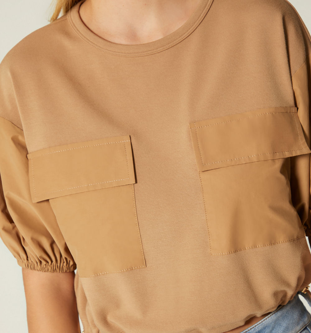 Camiseta combinada