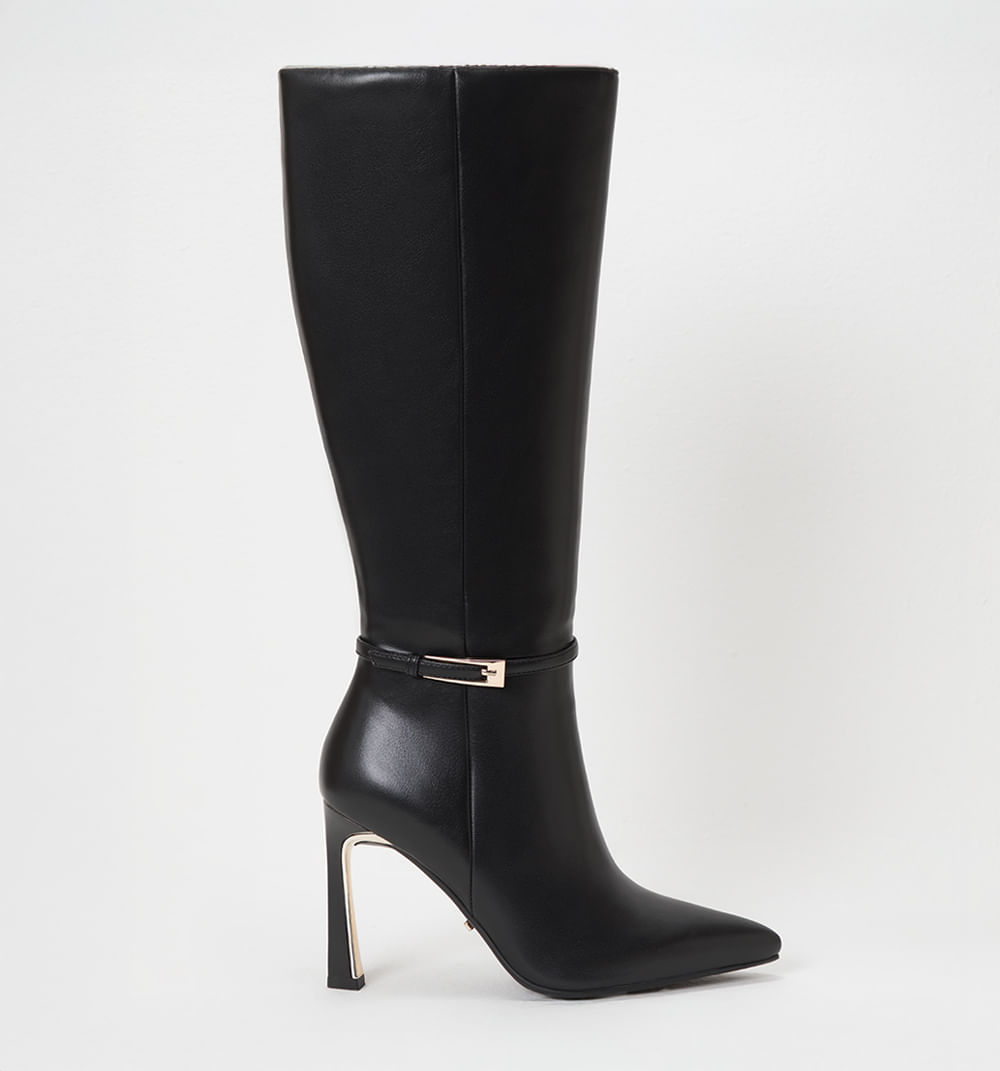 Bota cana alta con herraje decorativo
