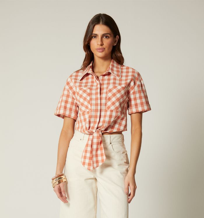Blusa manga corta con nudo