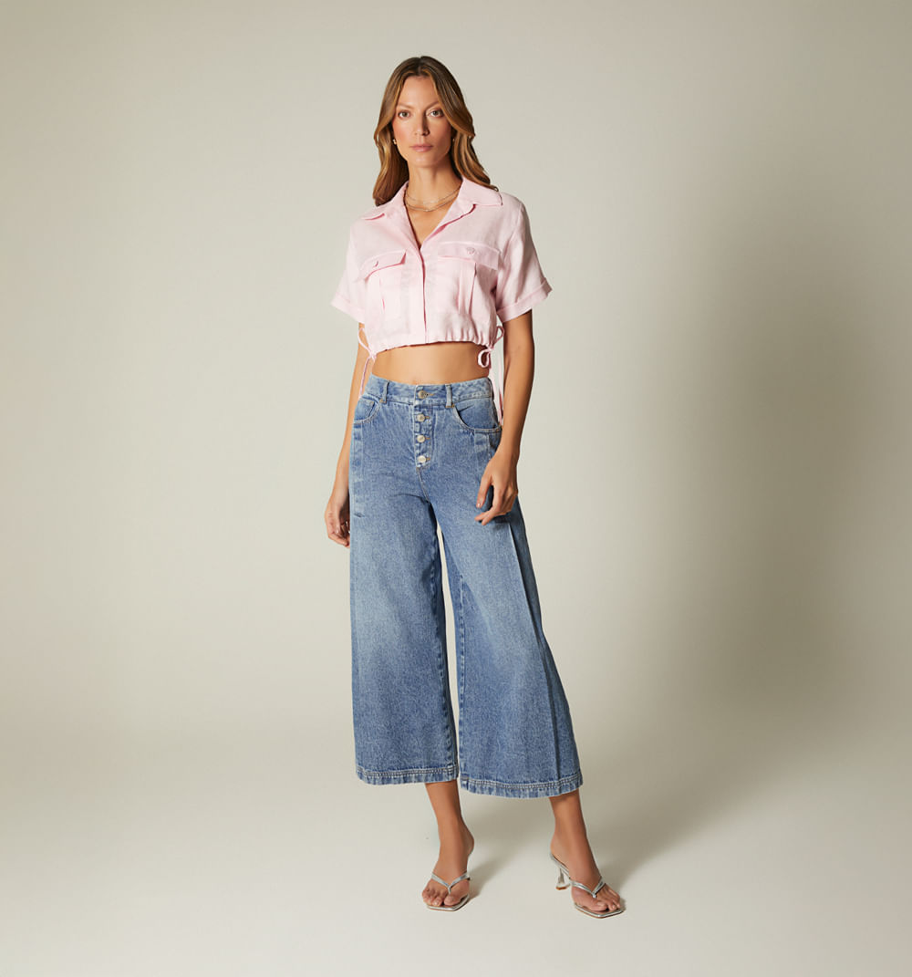 Jean cropped  cinco bolsillos con prense