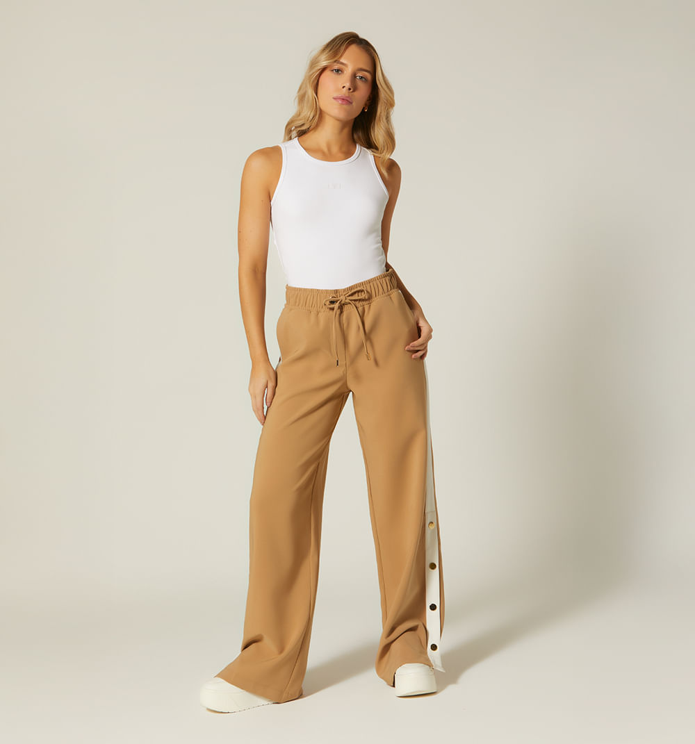 Body sisa espalda descubierta