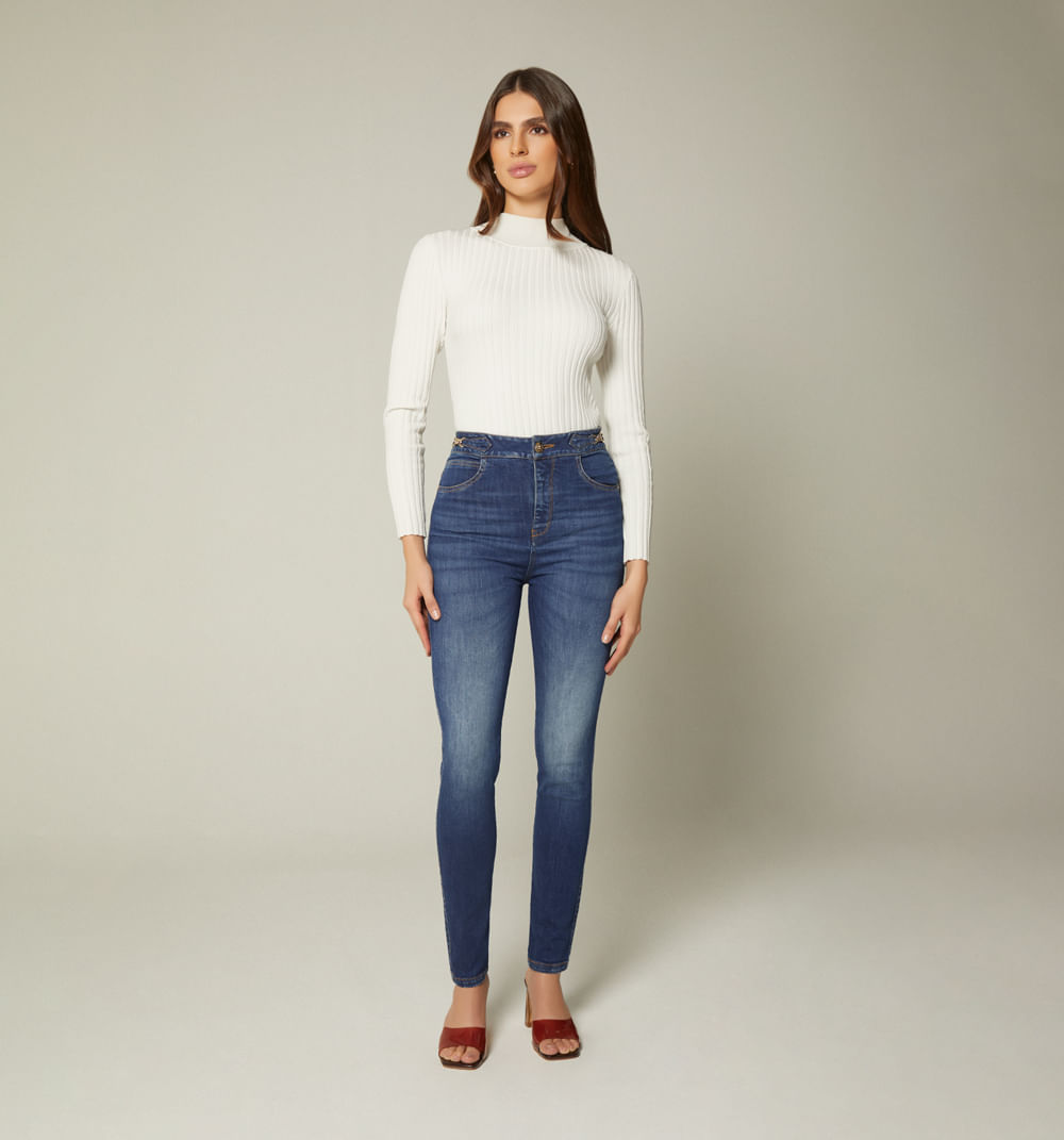 Jean skinny tiro alto con herrajes