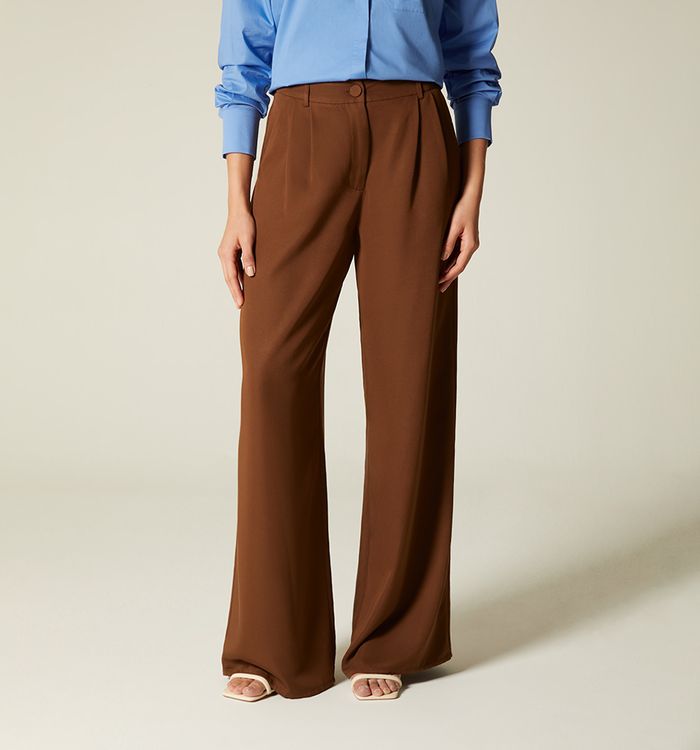 Pantalon palazo tiro alto con prenses