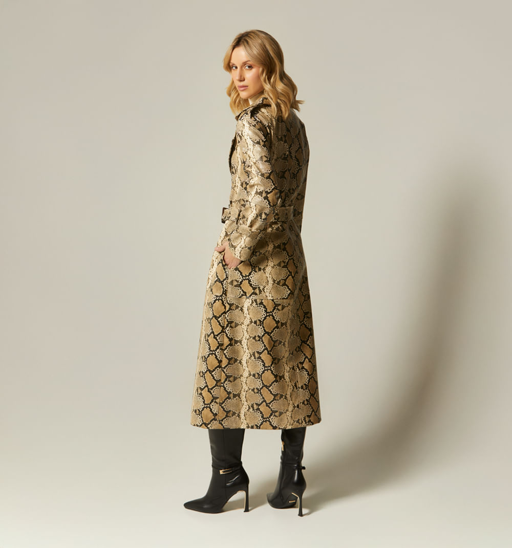 Trench clásico efecto piel de serpiente