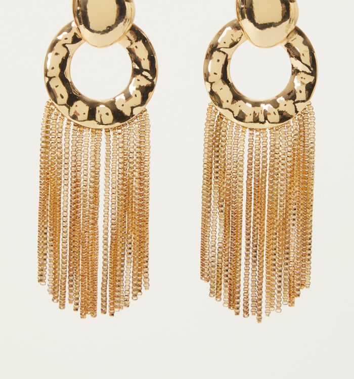 Aretes martillados con cadenas