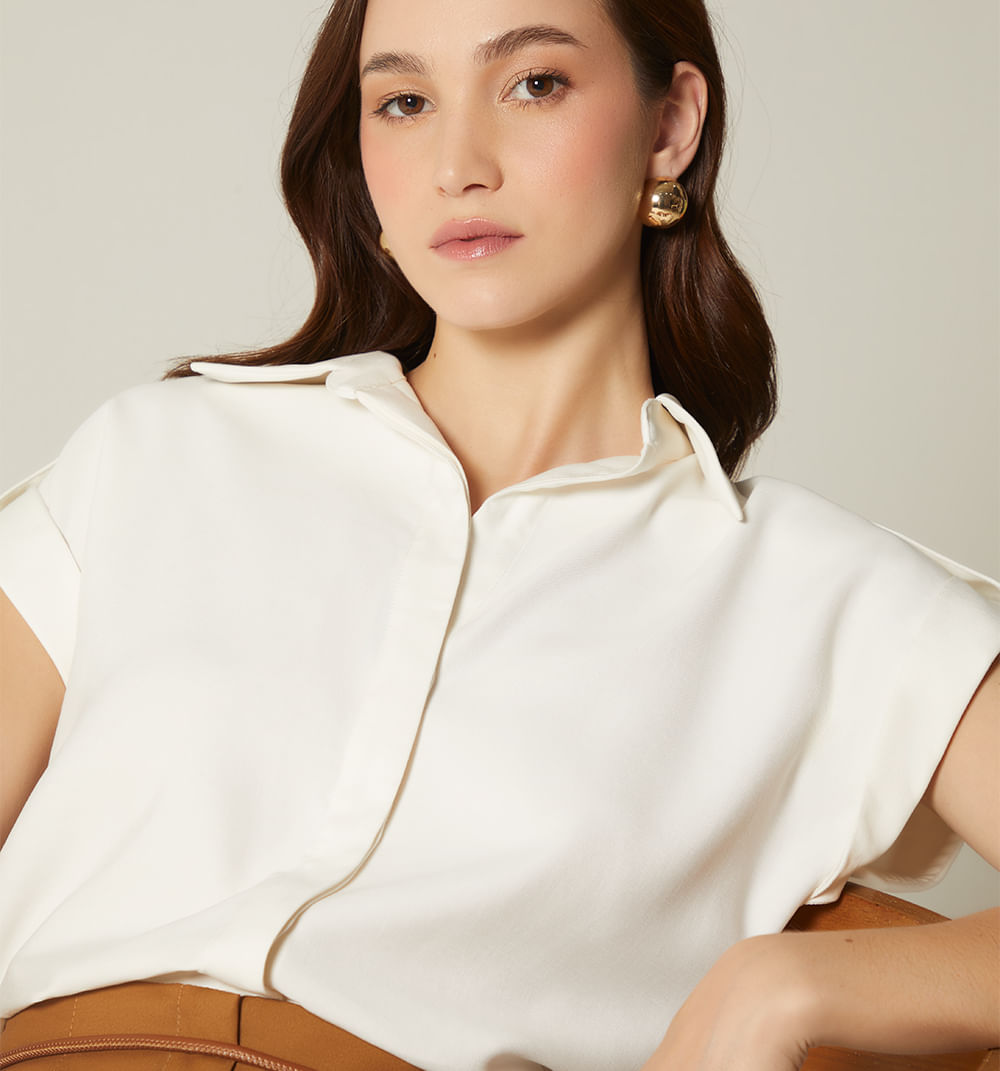 Blusa camisera manga sisa con charretera