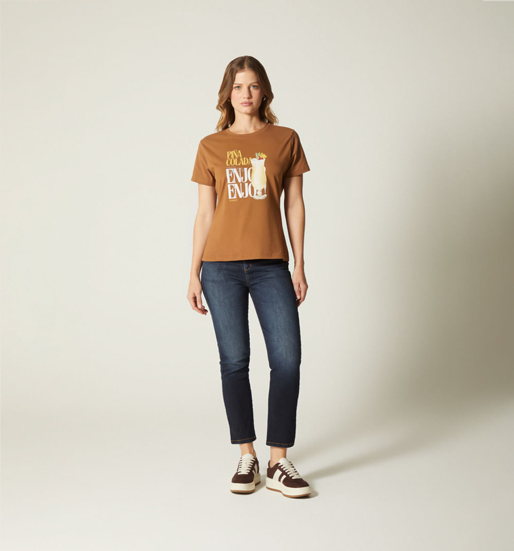 Camiseta estampada piña colada