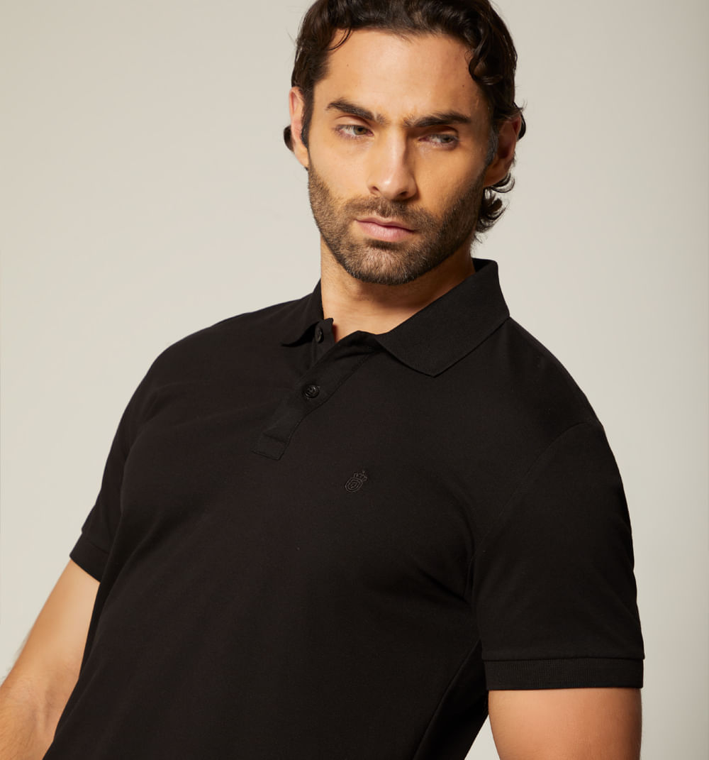Polo básico para hombre