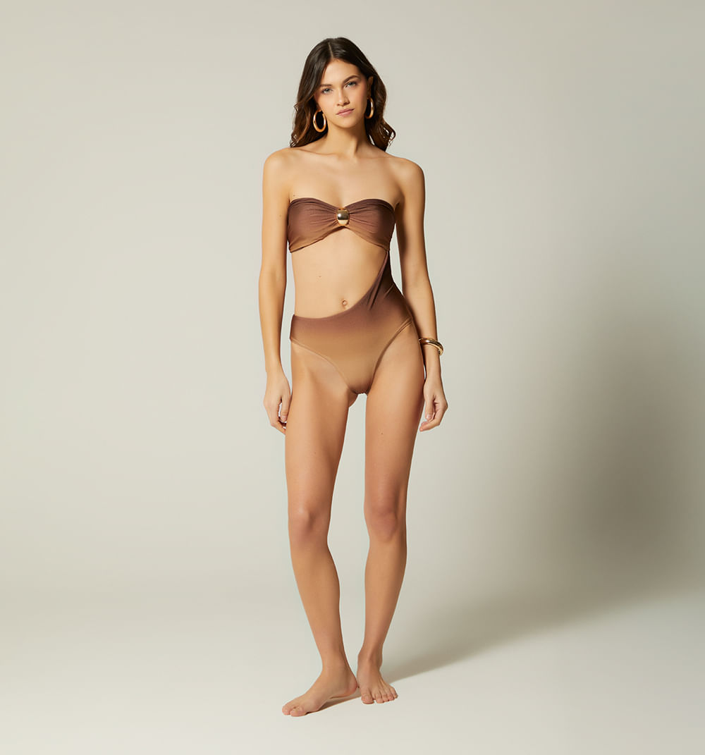 Enterizo strapless