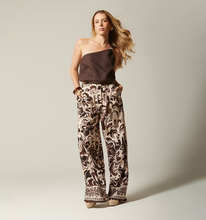 Blusa un solo hombro con insumo