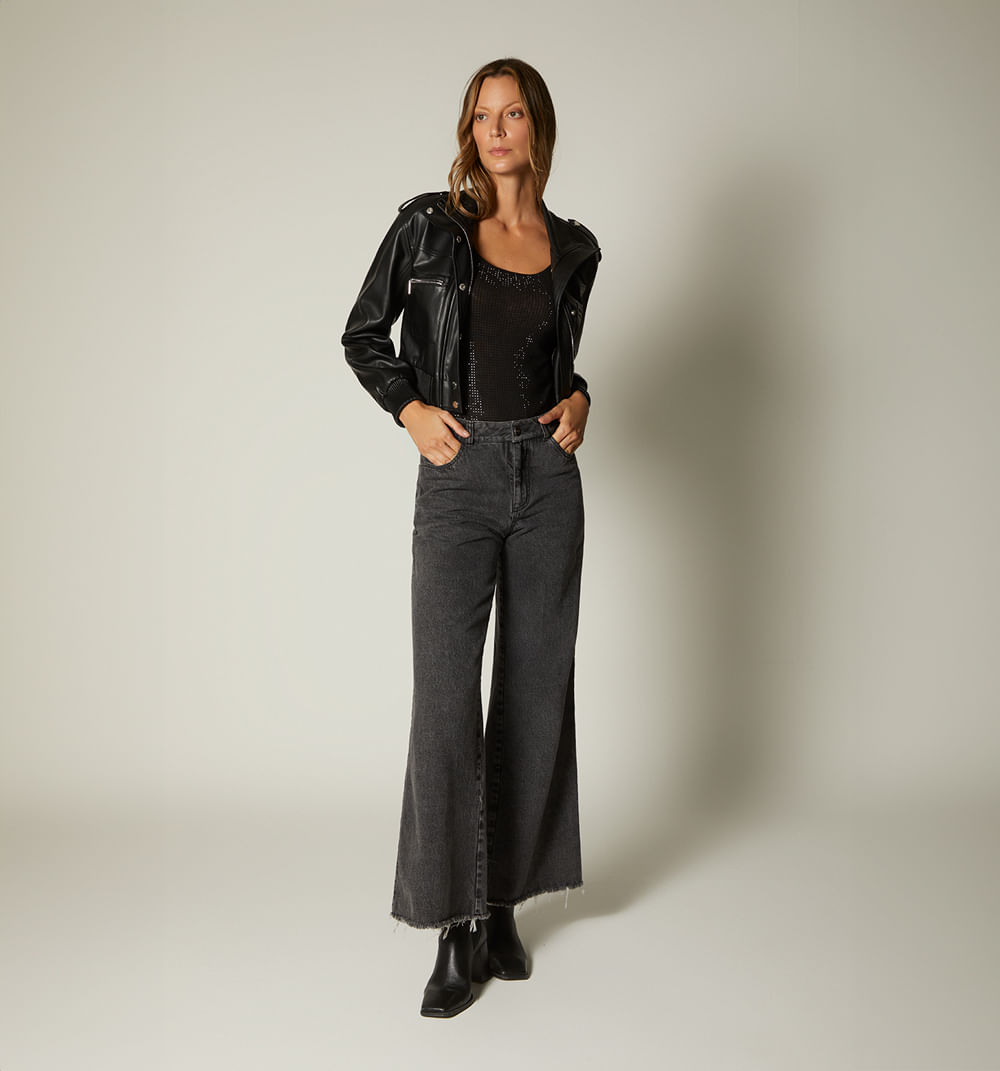 Chaqueta bomber bolsillos