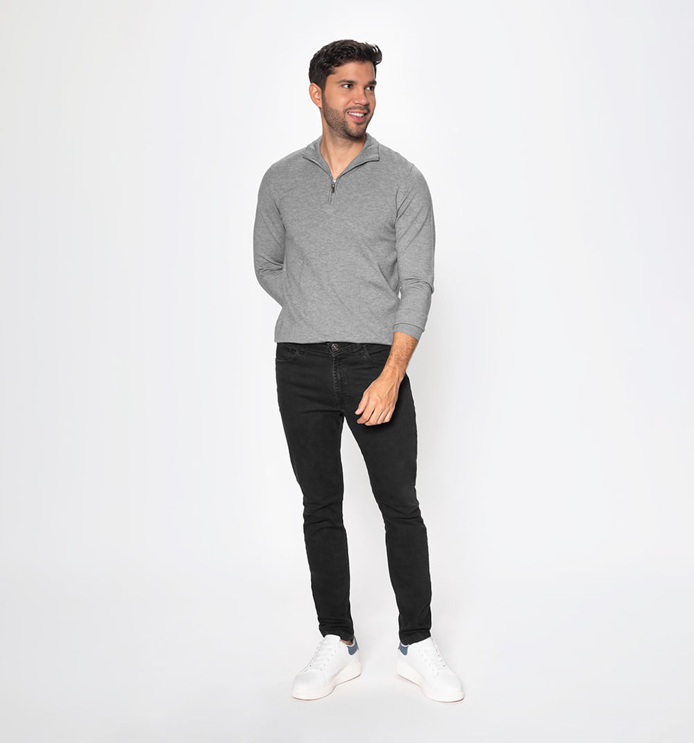 Buzo cuello alto con cierre