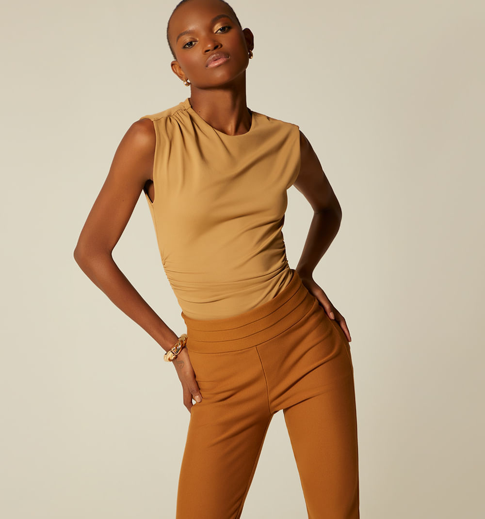 Body sisa hombro y costado con surcido