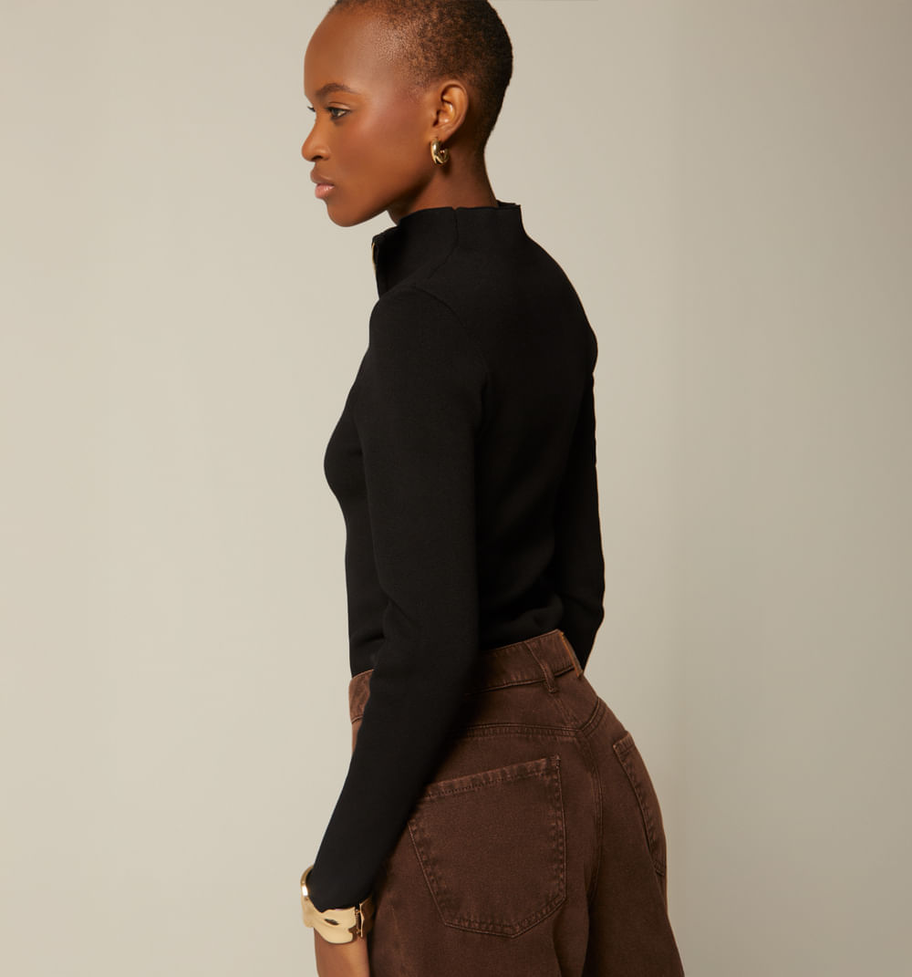 Buso manga larga cuello alto