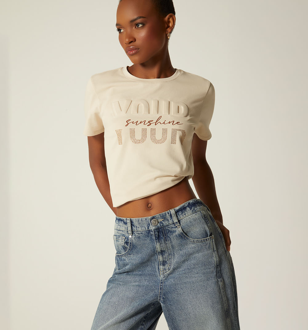 Camiseta estampado y repujado