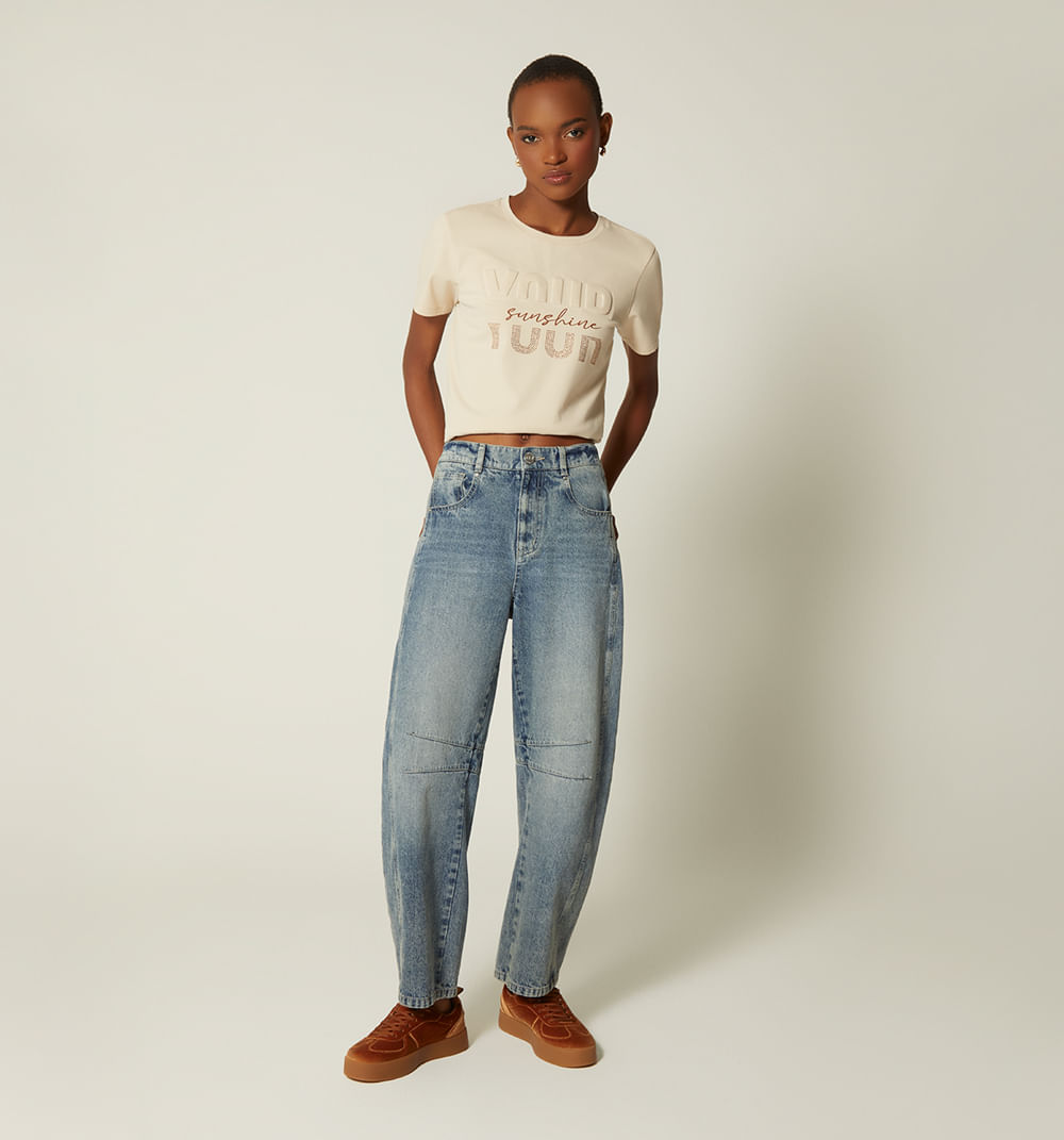 Camiseta estampado y repujado