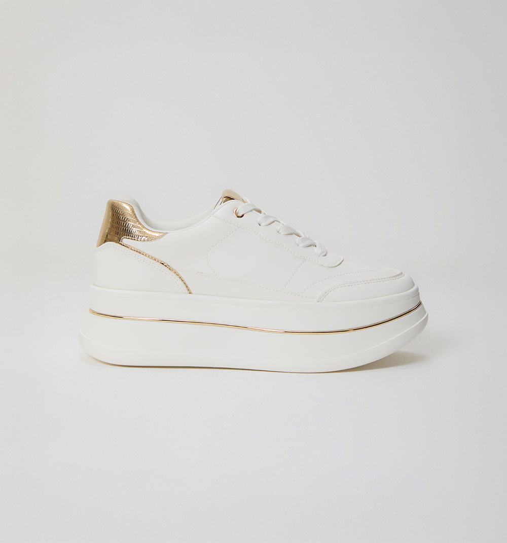 Tenis plataforma con detalles dorados