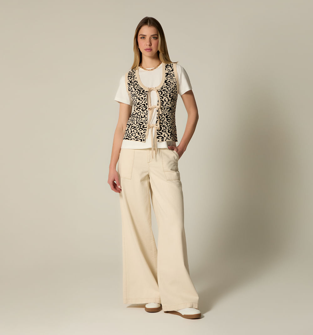 Chaleco tejido con amarres