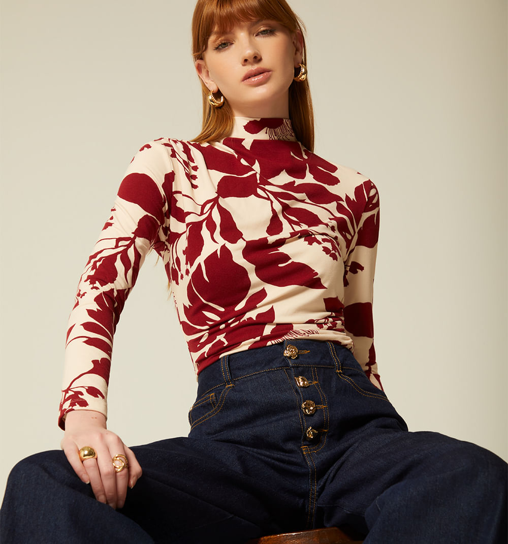 Blusa manga larga cuello alto