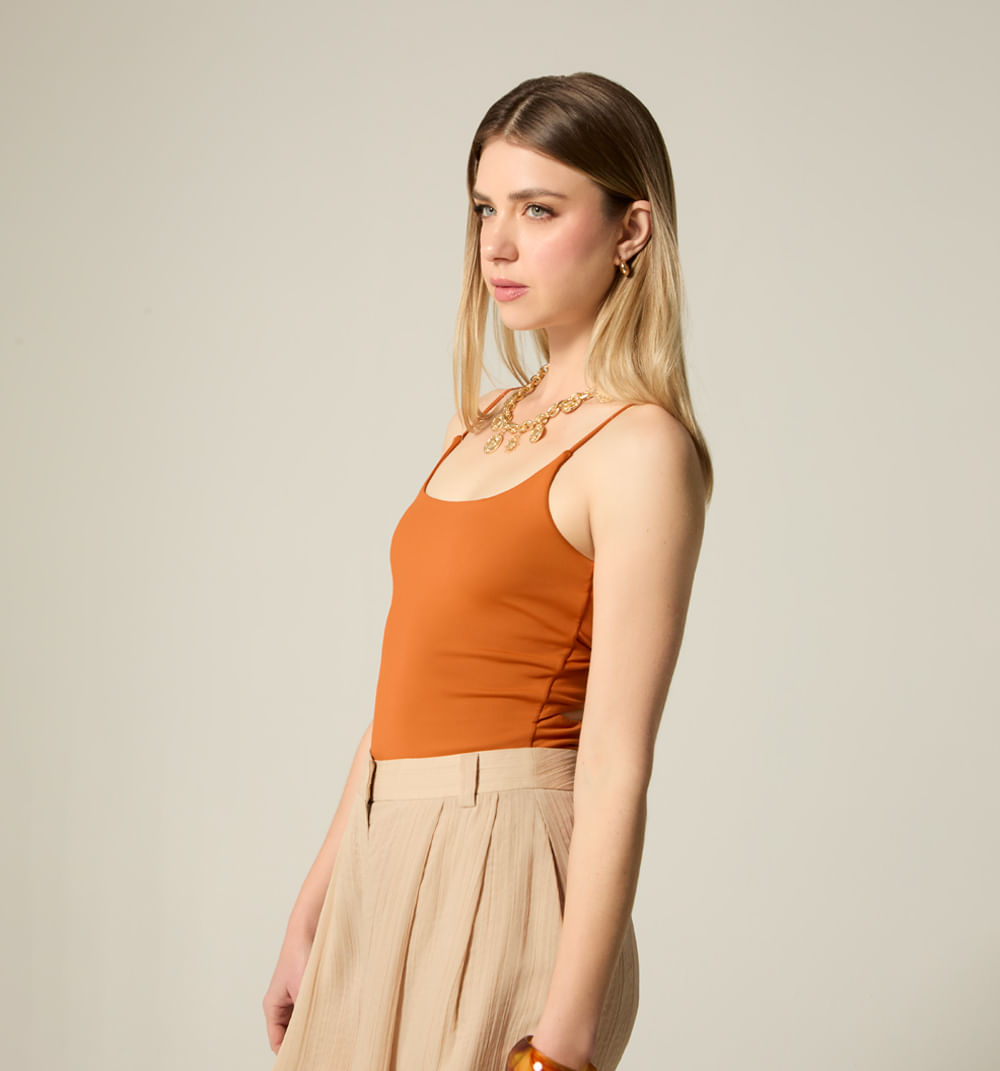 Blusa tiras espalda cruzada