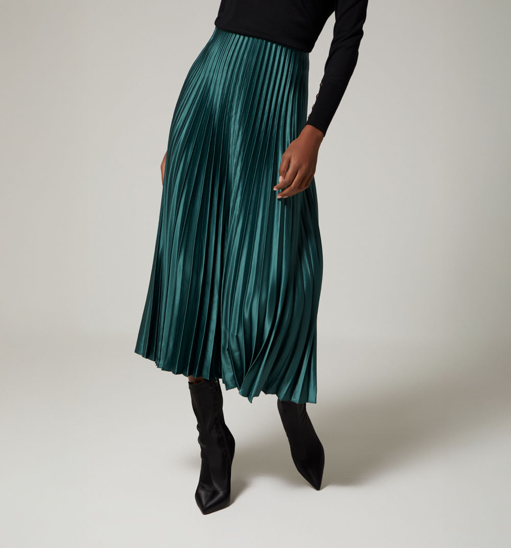 Falda larga plisada