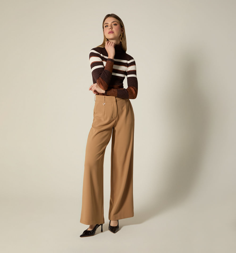 Buzo manga larga cuello tortuga