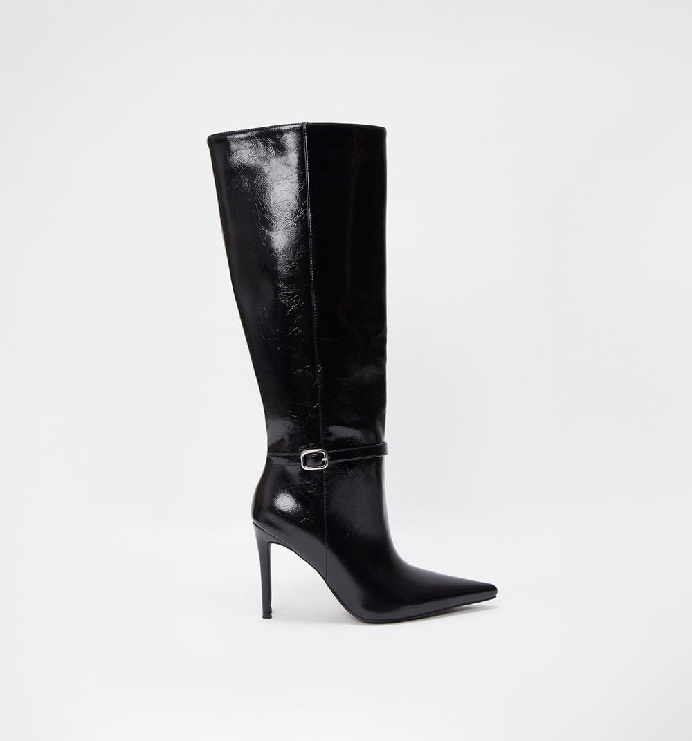 Bota caña alta con hebilla