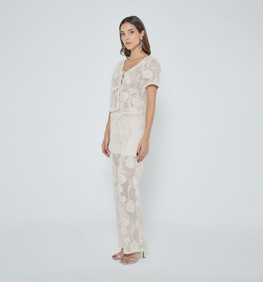 Blusa manga corta con canutillos