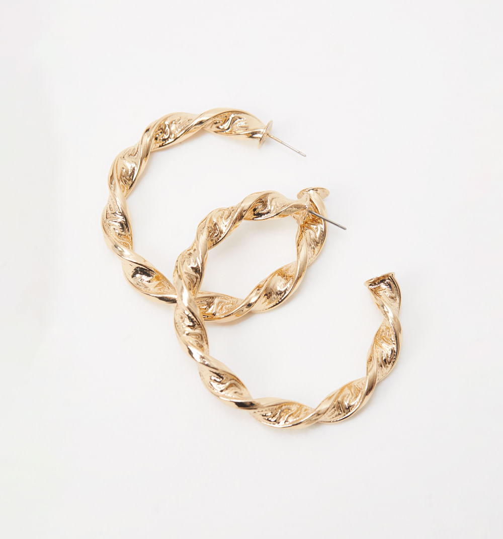 Aretes candonga entorchada