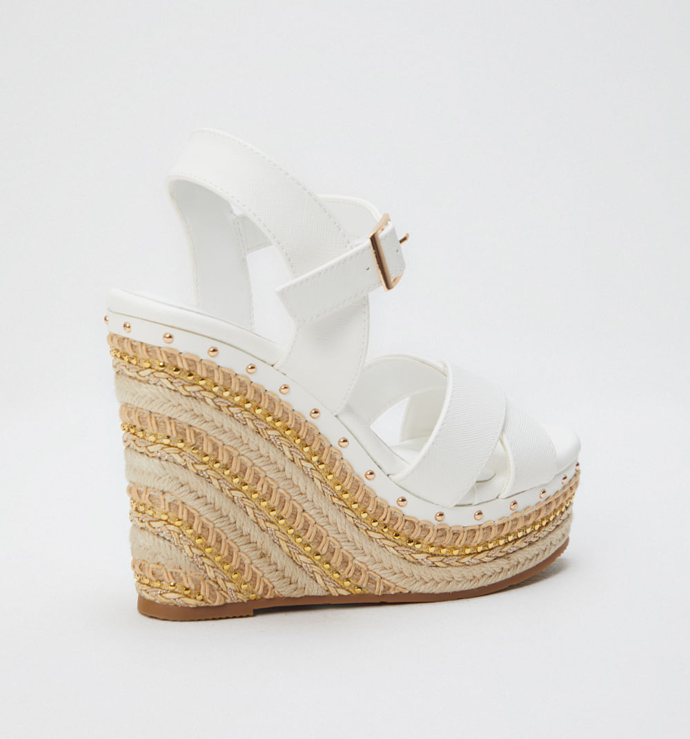 Plataforma con taches