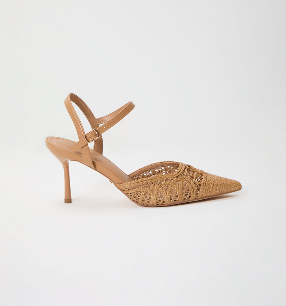 Zapato cerrado material organico